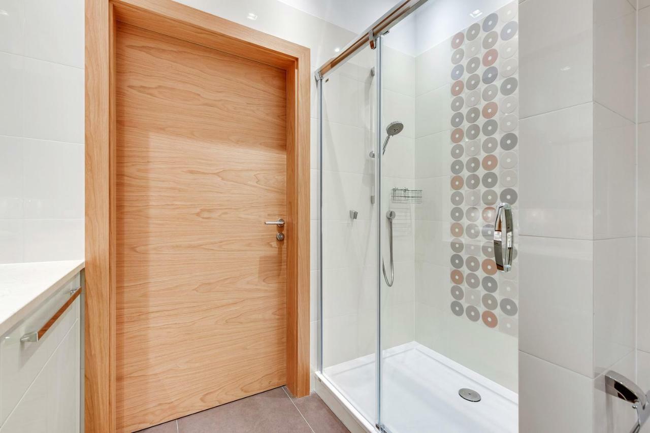 Waniliowy - Neptun Park By Oneapartments Danzig Exterior foto